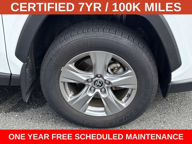 Used 2024 Toyota RAV4 XLE w/ Convenience Package FWD image 7