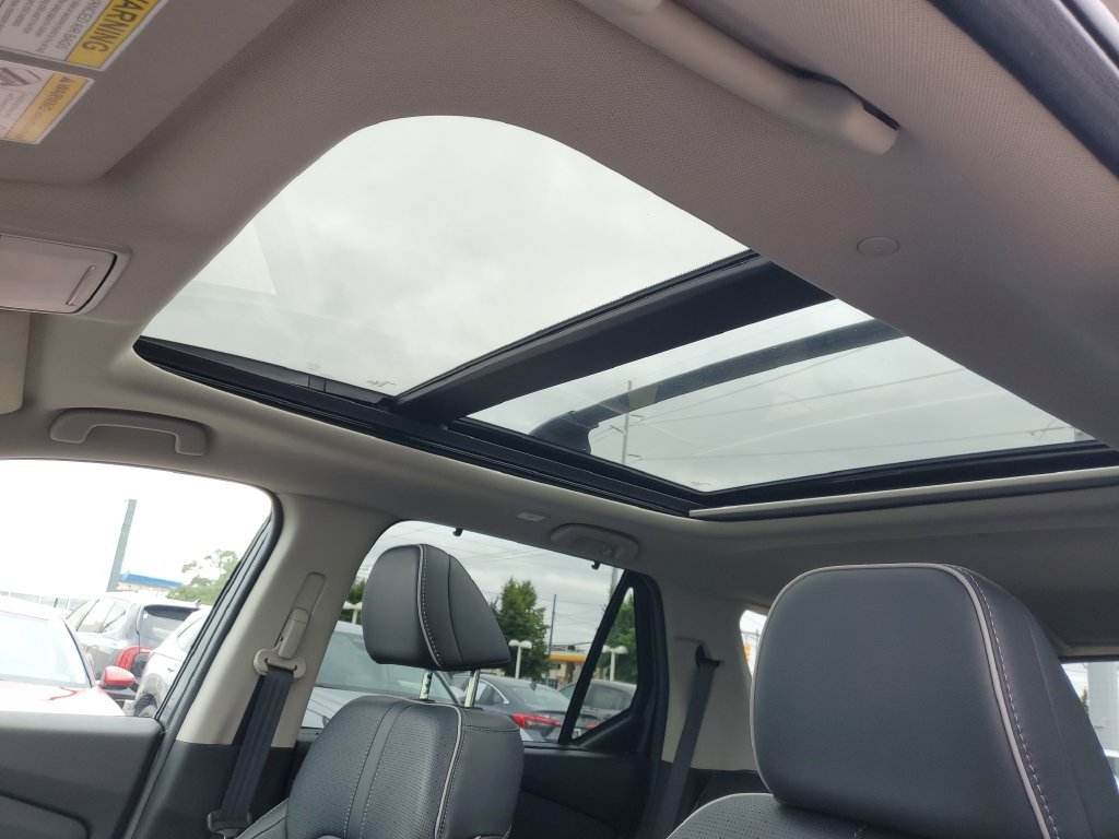 Certified 2025 Honda Pilot Elite image 13