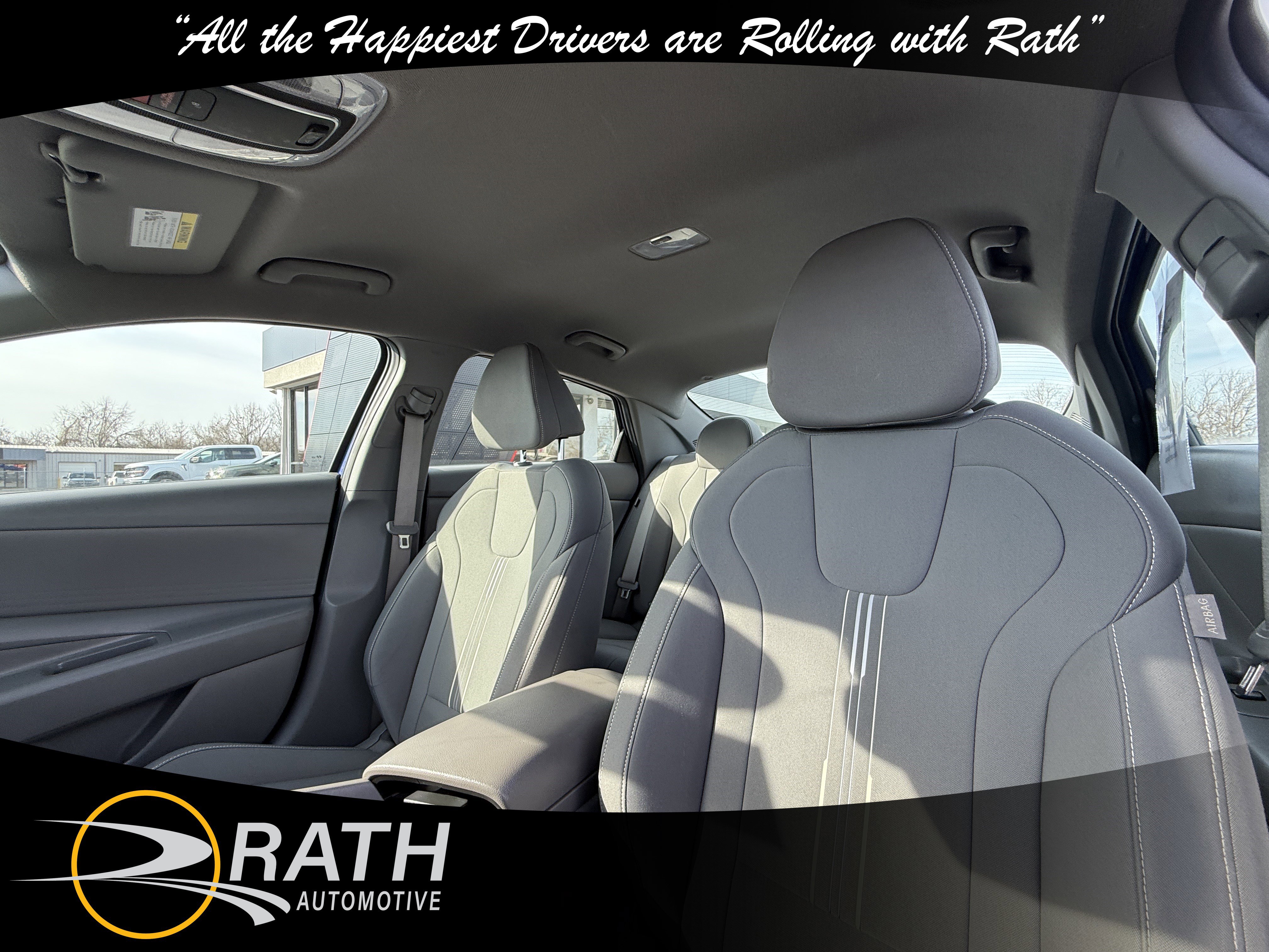 Used 2024 Hyundai Elantra SEL image 13