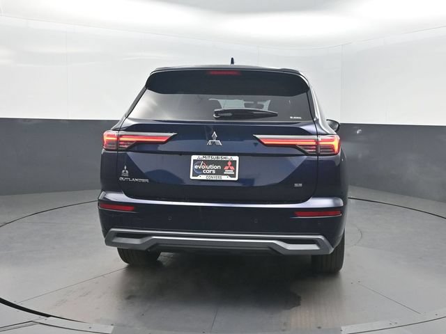 New 2026 Mitsubishi Outlander SE AWD/4WD image 32
