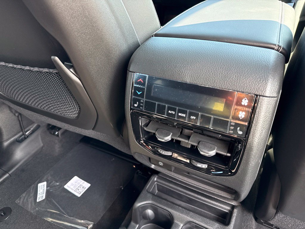 New 2027 Jeep Grand Cherokee L Limited AWD/4WD image 21