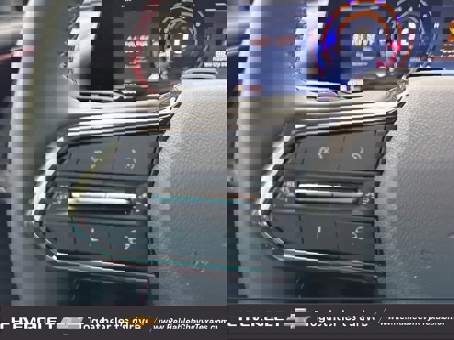 Certified 2024 Chevrolet Traverse RS w/ LPO, Floor Liner Package image 32