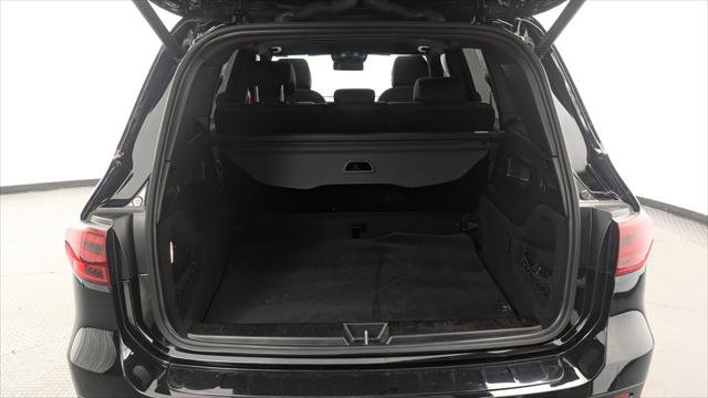 Used 2024 Mercedes-Benz GLB 35 AMG 4MATIC image 18