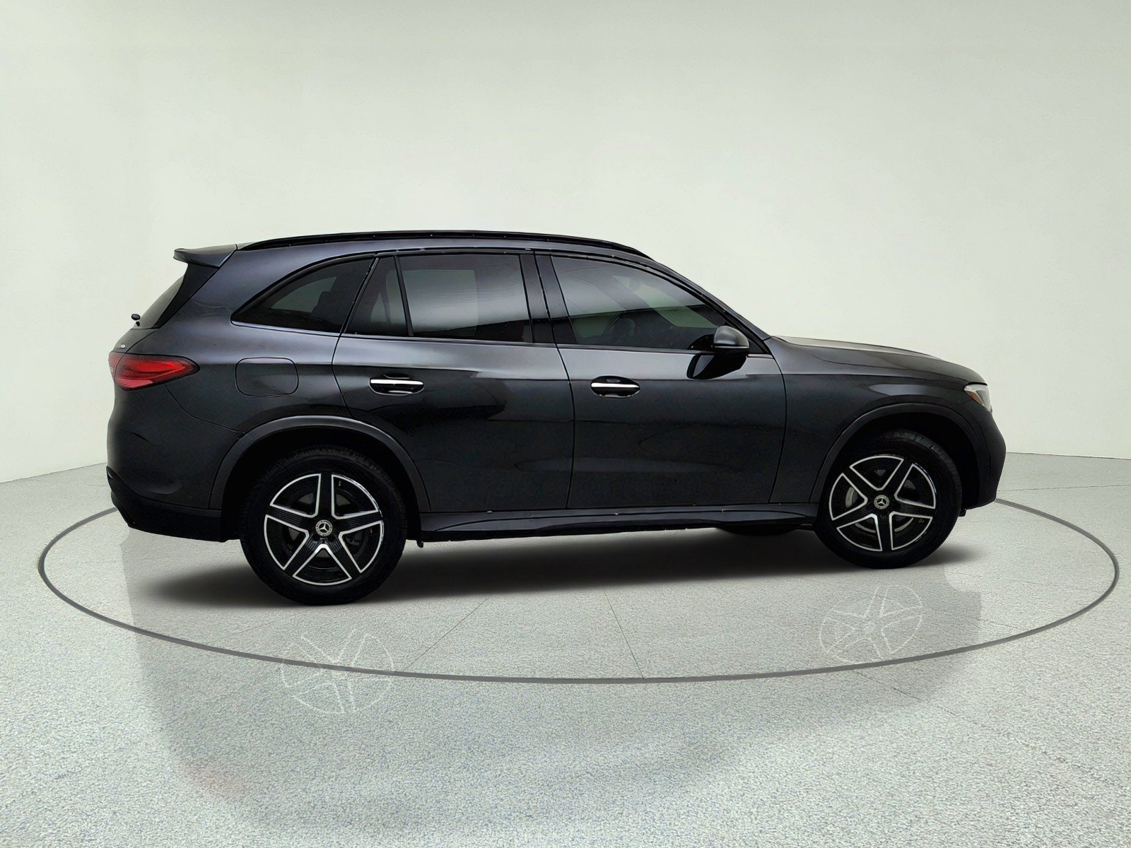 Certified 2024 Mercedes-Benz GLC 300 4MATIC image 7
