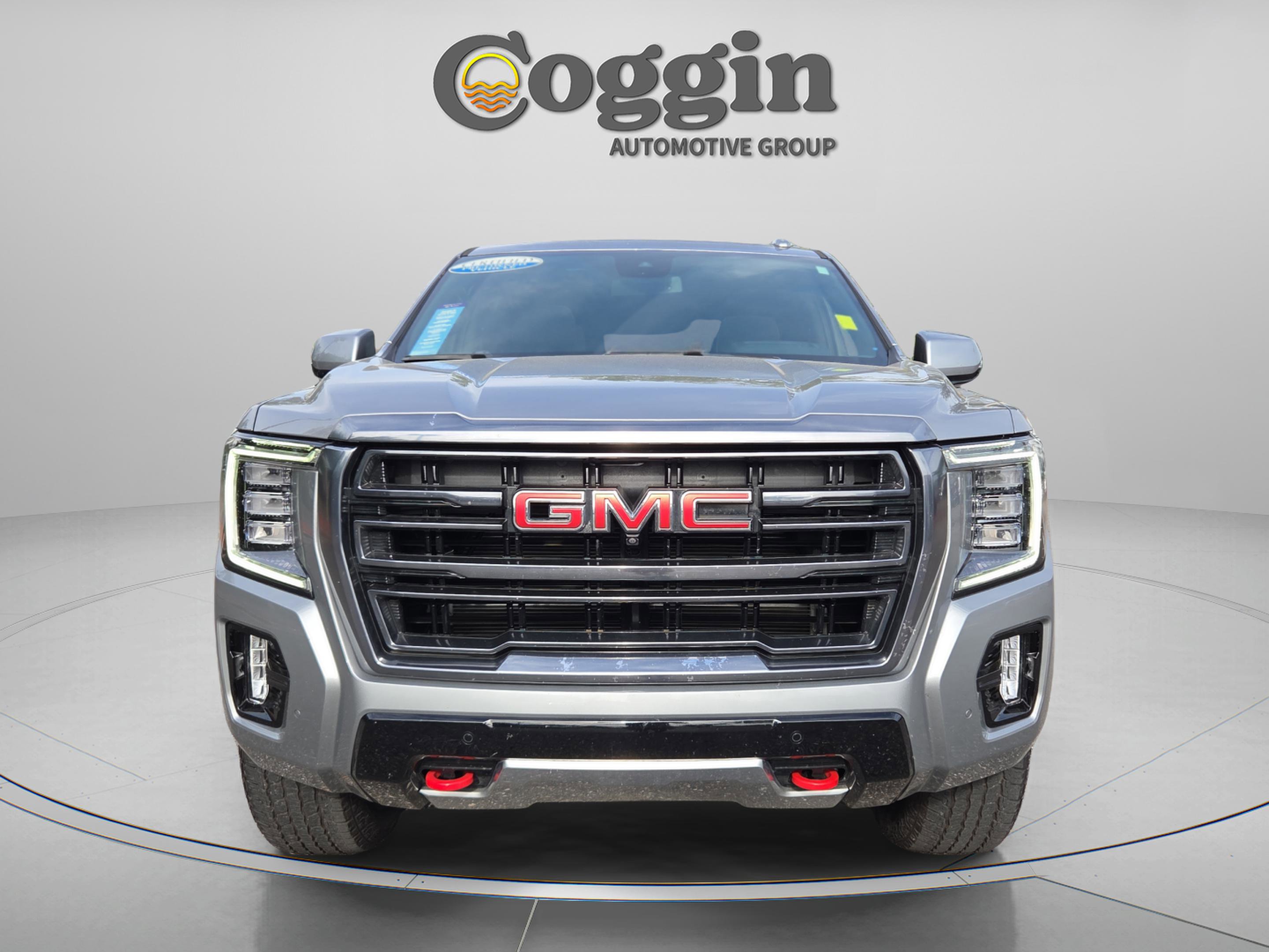 Used 2023 GMC Yukon XL AT4 w/ AT4 Premium Plus Package AWD/4WD image 8