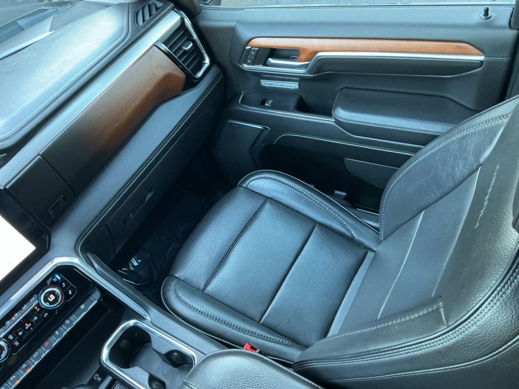 Used 2022 GMC Sierra 1500 Denali w/ Denali Reserve Package image 27