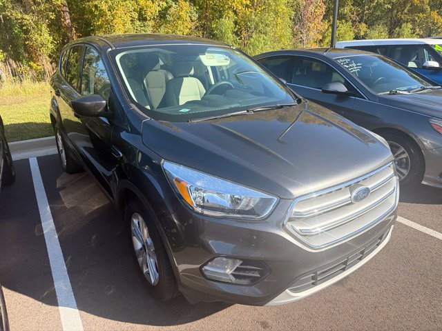Used 2017 Ford Escape SE FWD image 5