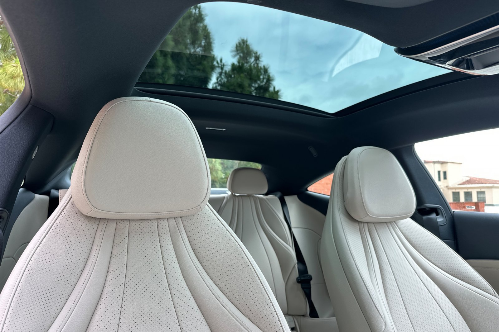 New 2026 Mercedes-Benz CLE 300 4MATIC Coupe image 16