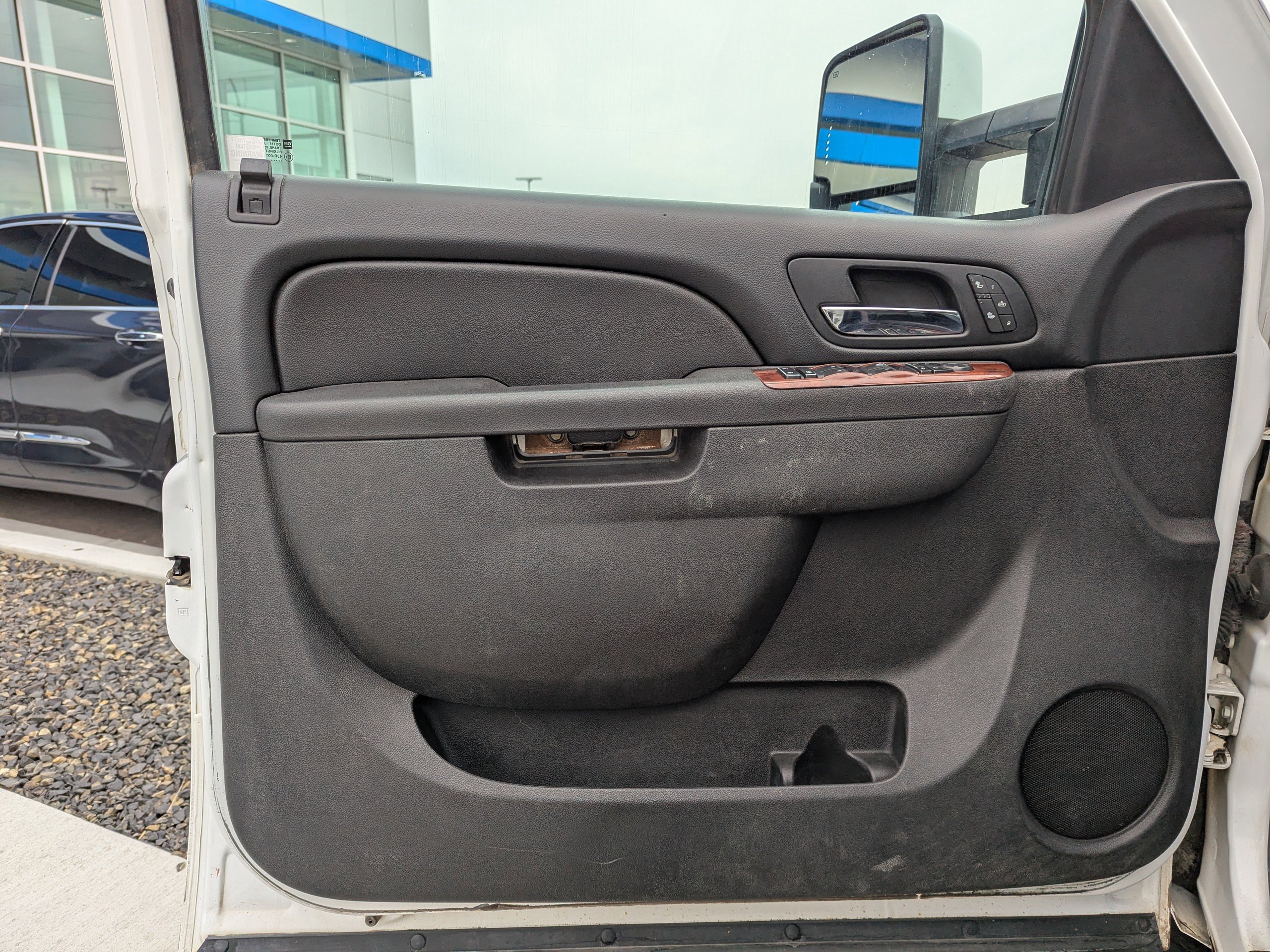 Used 2013 GMC Sierra 2500 SLT AWD/4WD image 10