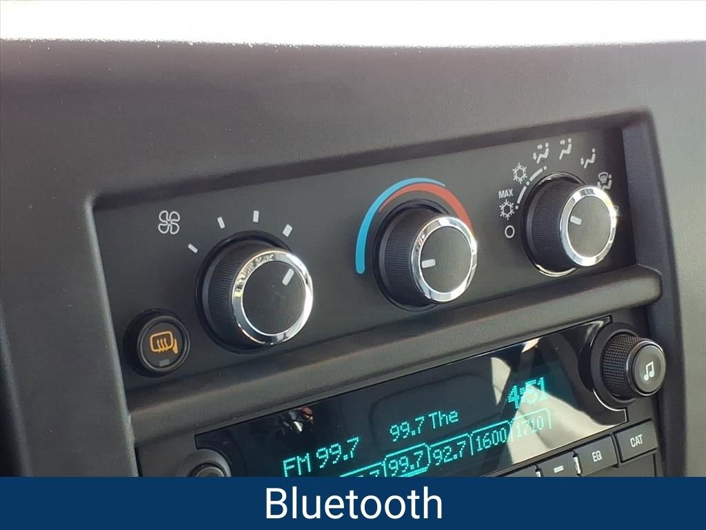 New 2026 Chevrolet Express 2500 w/ Driver Convenience Package image 3