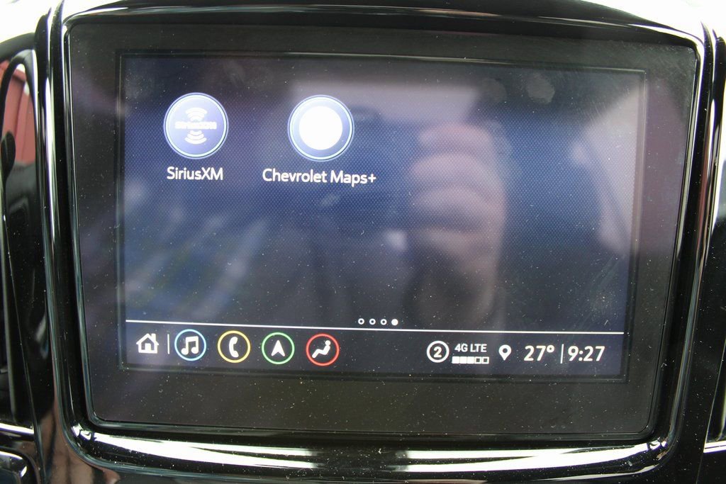 Used 2023 Chevrolet Traverse RS image 32