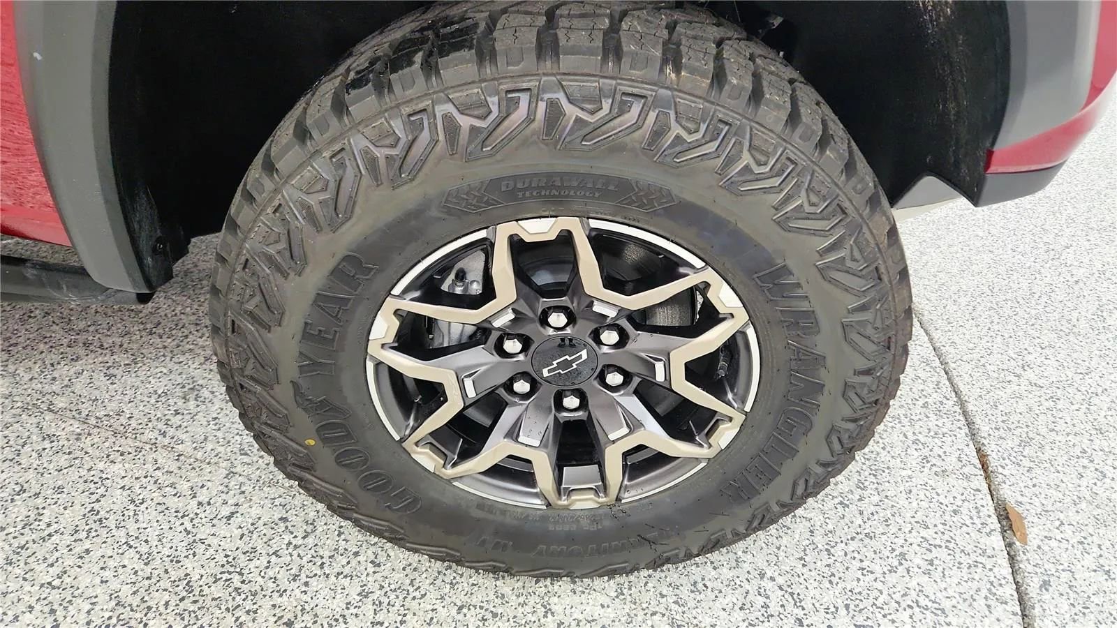 New 2026 Chevrolet Colorado ZR2 AWD/4WD image 13
