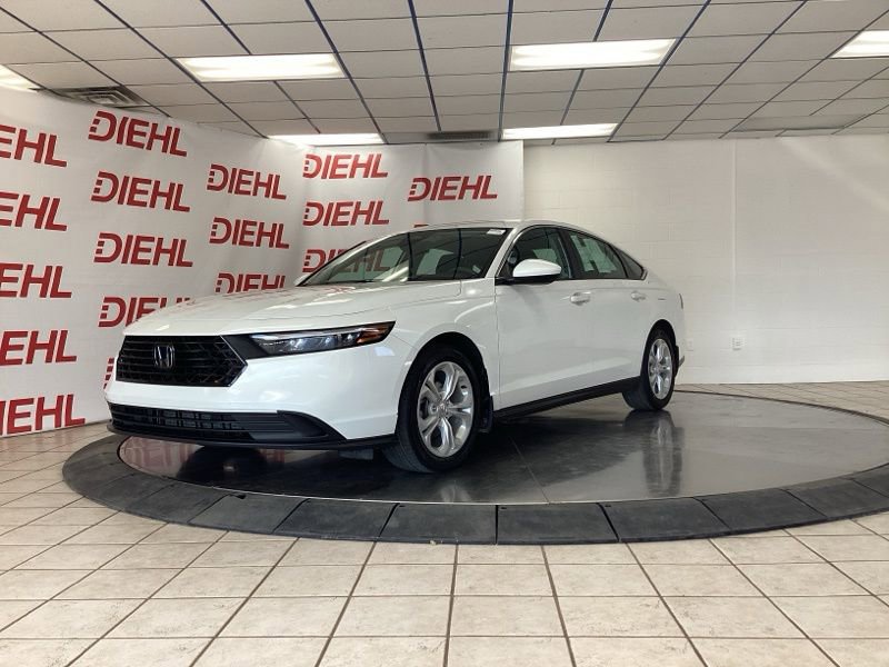 Used 2023 Honda Accord LX image 3