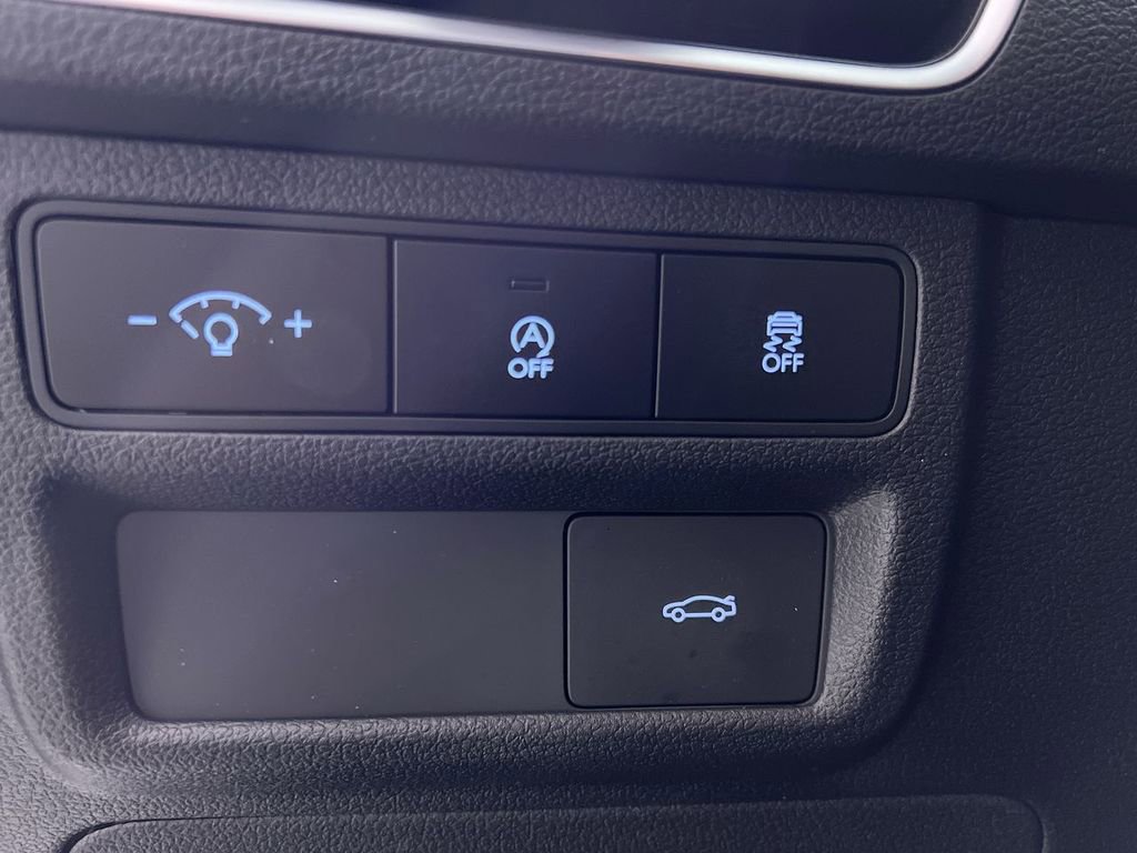 Used 2025 Hyundai Sonata SE image 30