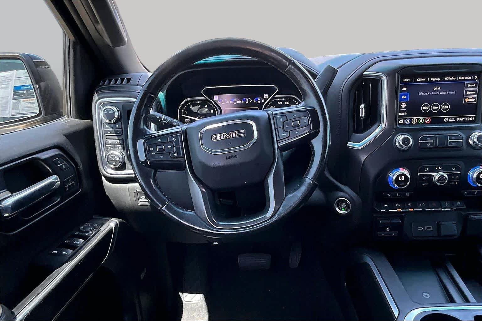 Used 2020 GMC Sierra 1500 AT4 w/ AT4 Premium Package AWD/4WD image 6