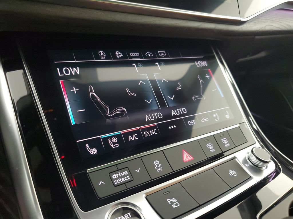 Used 2023 Audi Q8 Premium Plus w/ Premium Plus Package AWD/4WD image 30