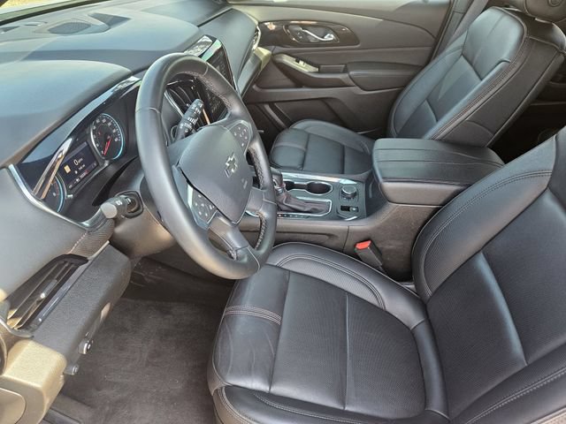Used 2023 Chevrolet Traverse RS w/ LPO, Floor Liner Package AWD/4WD image 14