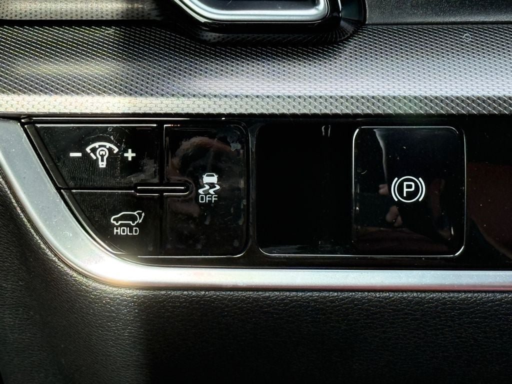 Used 2024 Kia Sportage SX FWD image 18