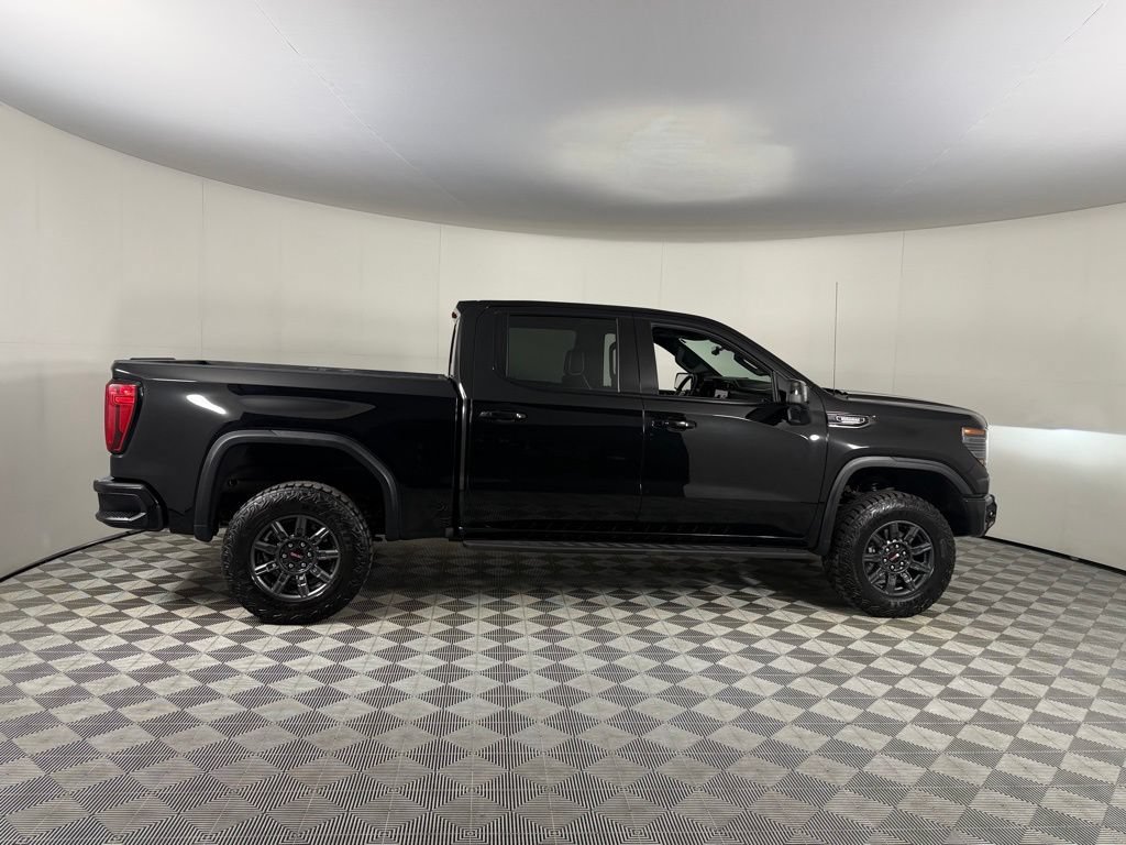 Used 2024 GMC Sierra 1500 AT4X AWD/4WD image 4