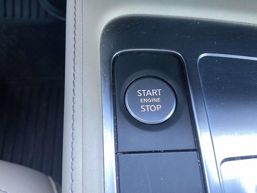 Used 2023 INFINITI QX60 Luxe w/ Vision Package image 30