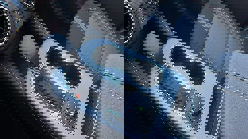 New 2025 Chevrolet Blazer LT w/ Midnight/Sport Edition image 24