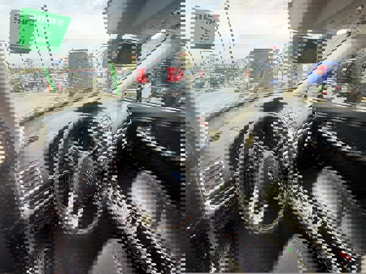 Used 2017 Subaru Crosstrek 2.0i Limited image 12