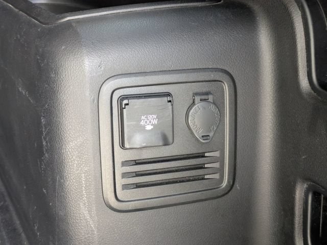 Used 2021 Toyota 4Runner Venture w/ Moonroof Package AWD/4WD image 14