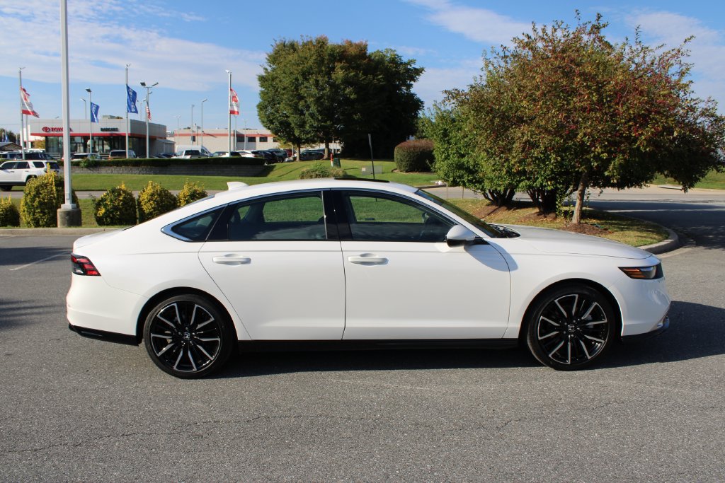 Certified 2026 Honda Accord Touring image 10