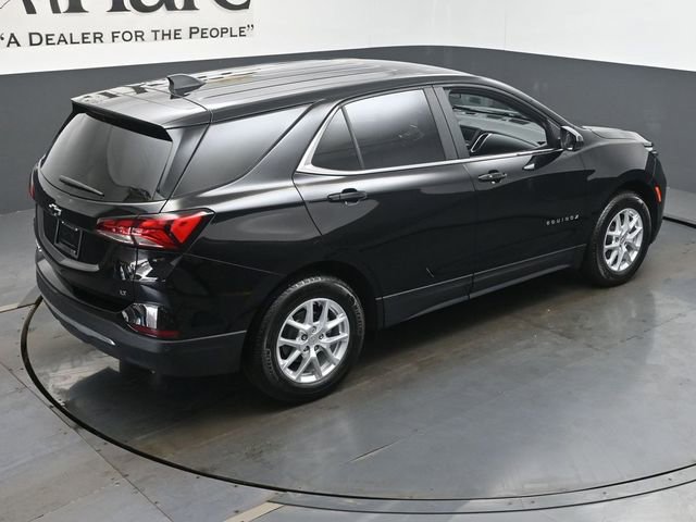 Used 2024 Chevrolet Equinox LT w/ LPO, Cargo Package image 40