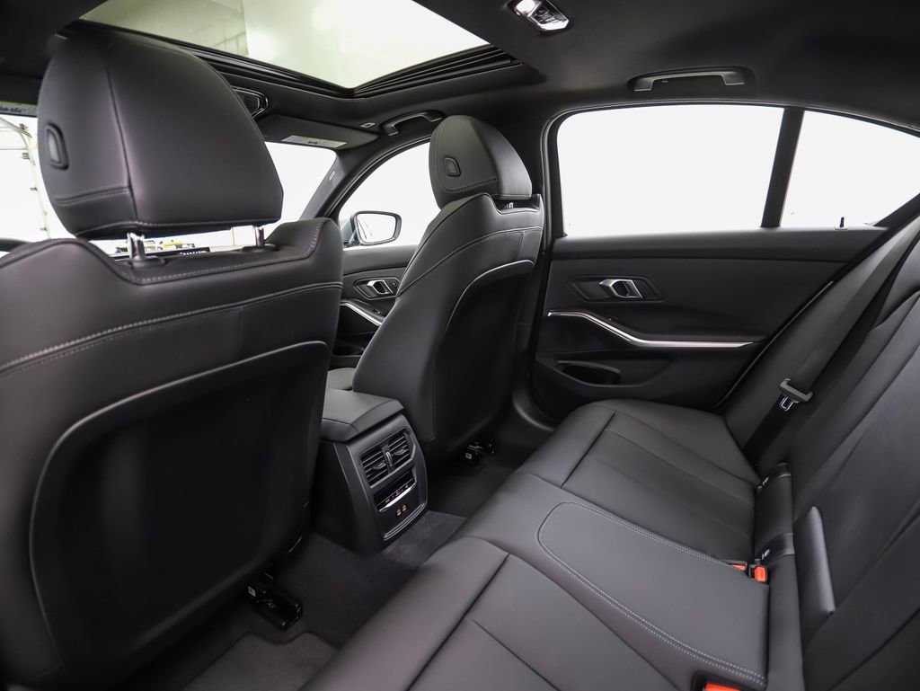 New 2026 BMW 330i xDrive Sedan w/ Convenience Package image 21