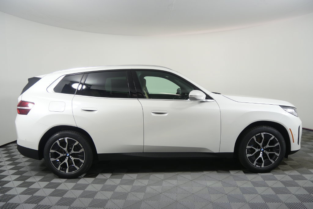 New 2026 BMW X3 xDrive30i AWD/4WD image 6