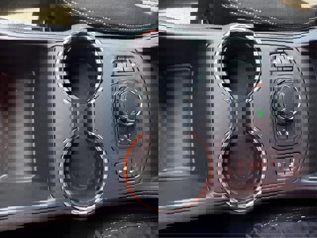 Certified 2023 GMC Terrain SLE w/ Driver Convenience Package image 23