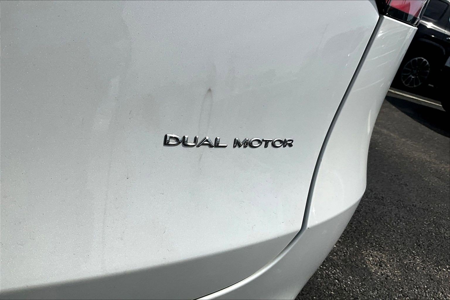 Used 2023 Tesla Model Y Long Range image 24