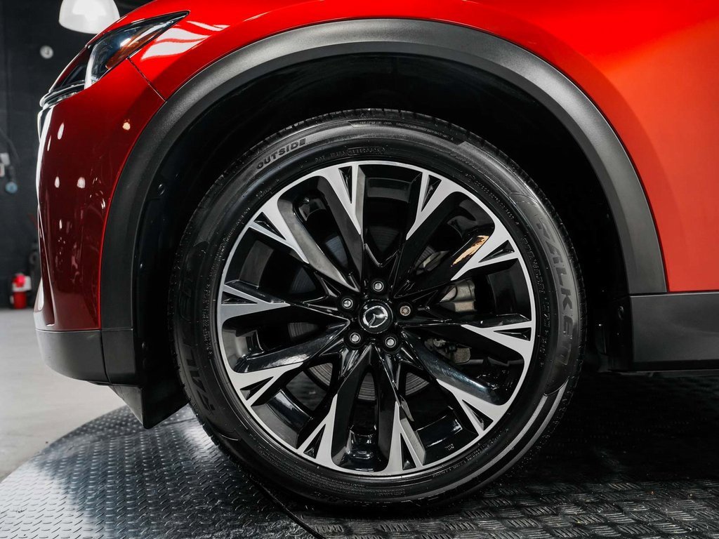 Used 2024 MAZDA CX-90 Plug-In Hybrid w/ Premium Pkg image 9