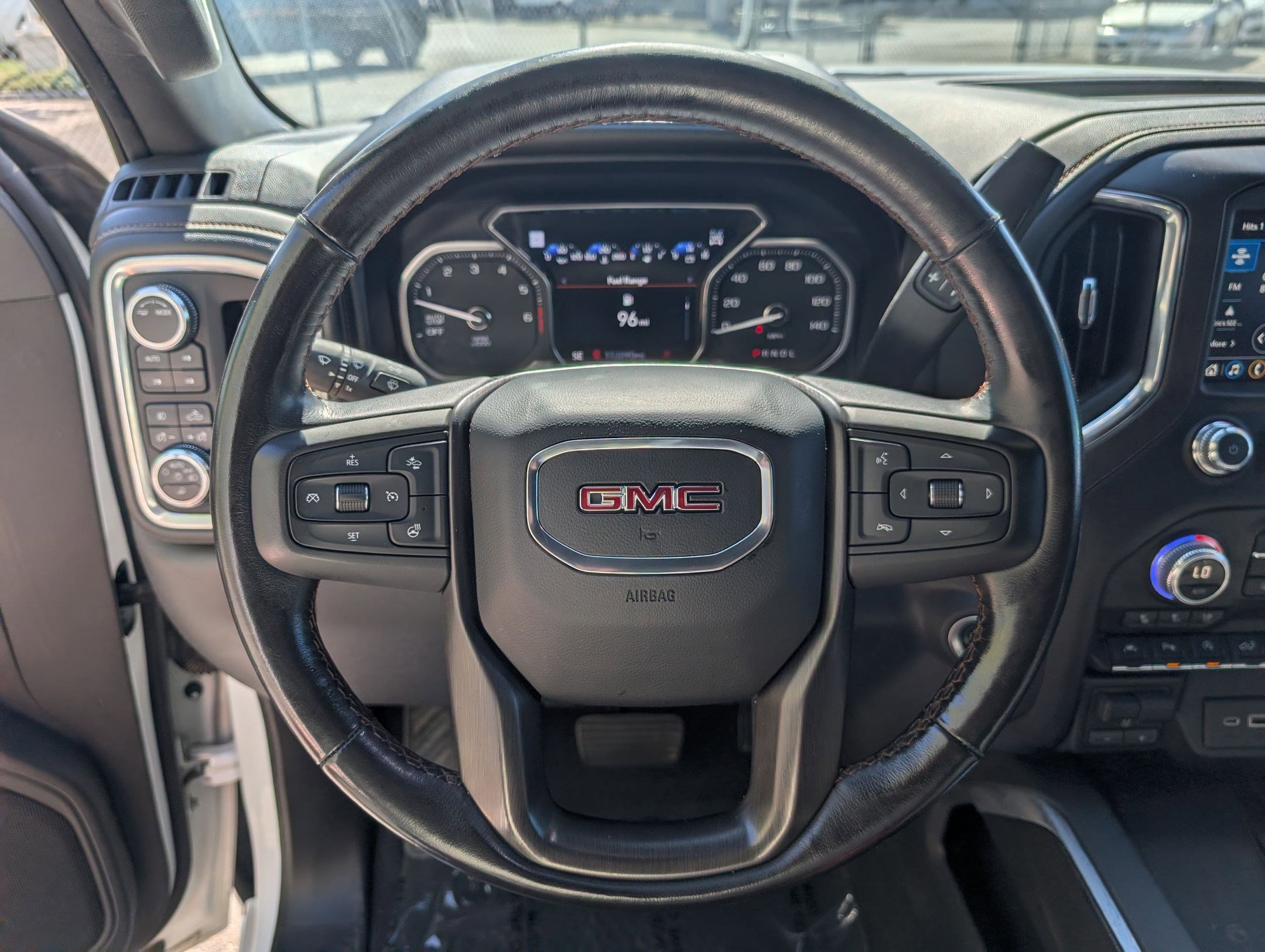 Used 2021 GMC Sierra 1500 AT4 w/ Technology Package image 14