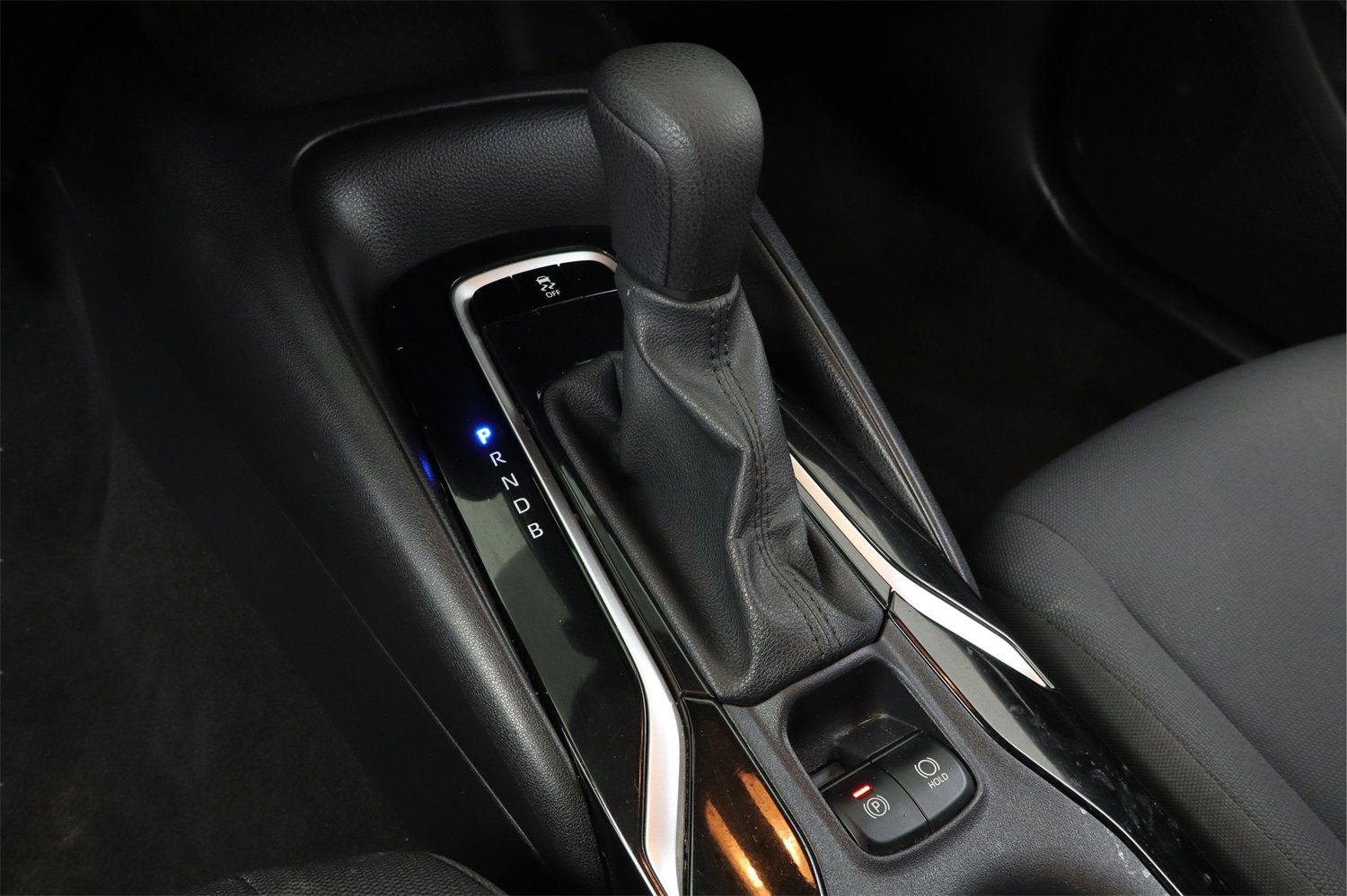 Used 2021 Toyota Corolla LE image 15