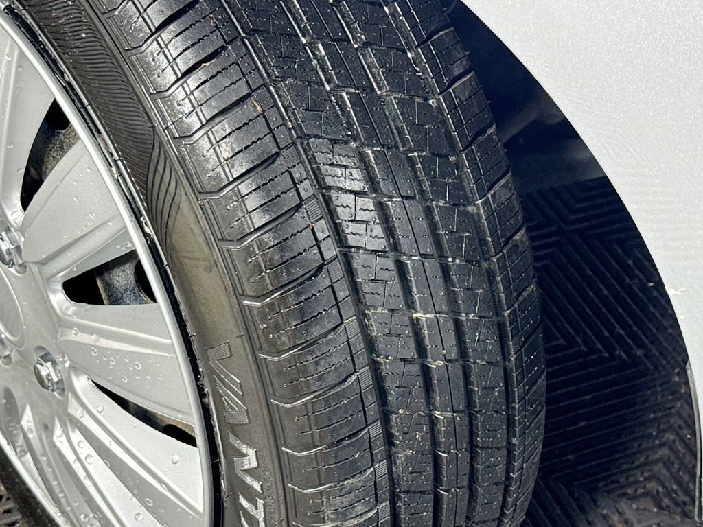 Used 2015 Ford Fiesta S image 31