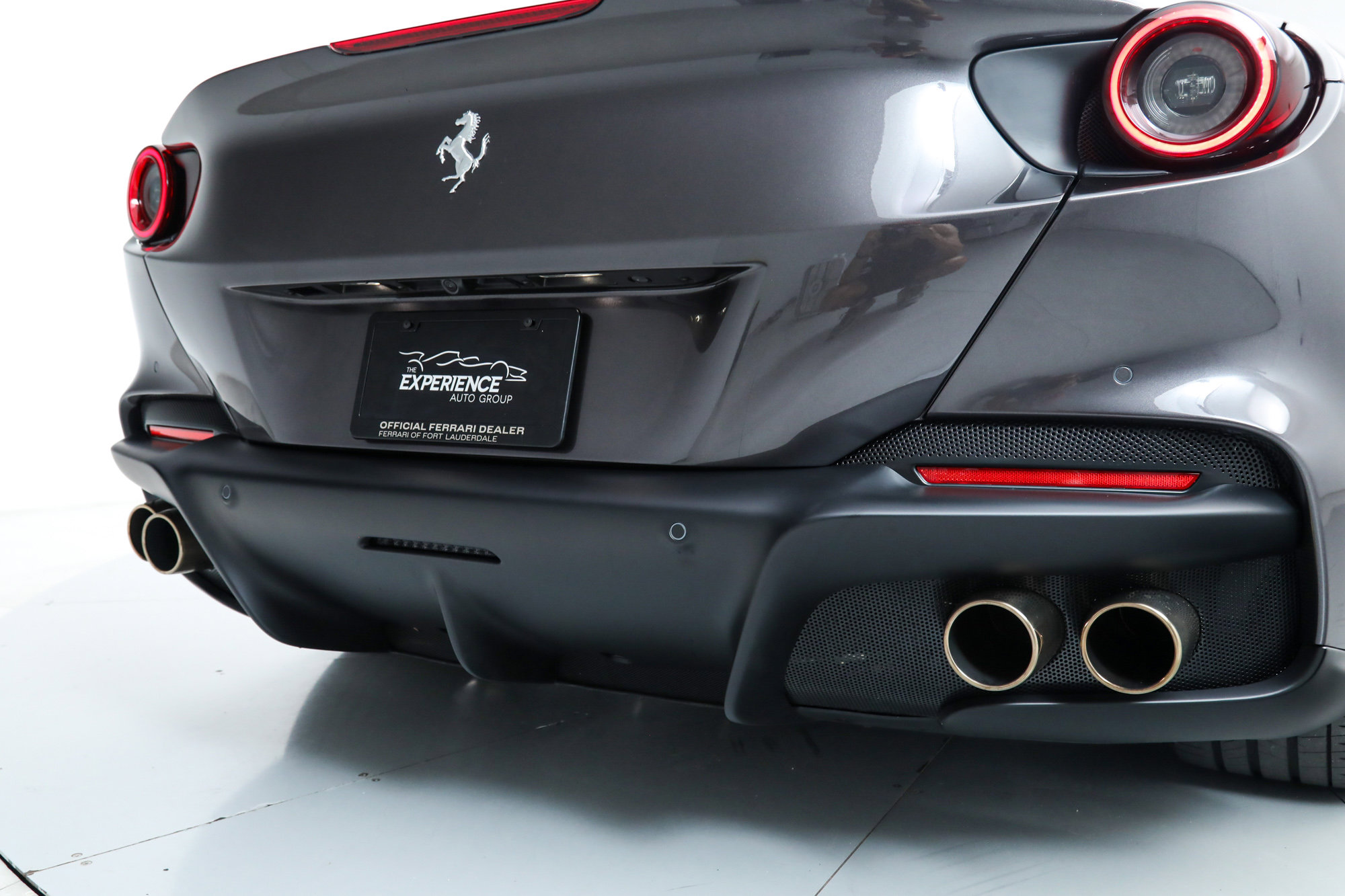 Certified 2023 Ferrari Portofino M image 19