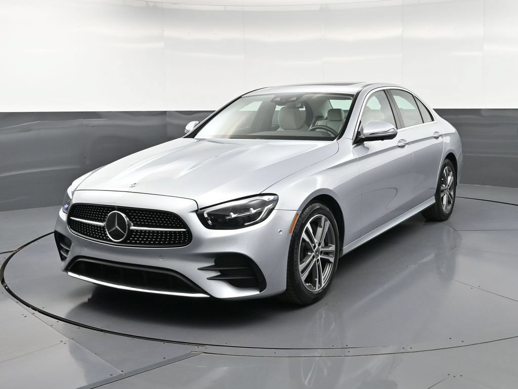 Used 2023 Mercedes-Benz E 350 4MATIC Sedan image 1