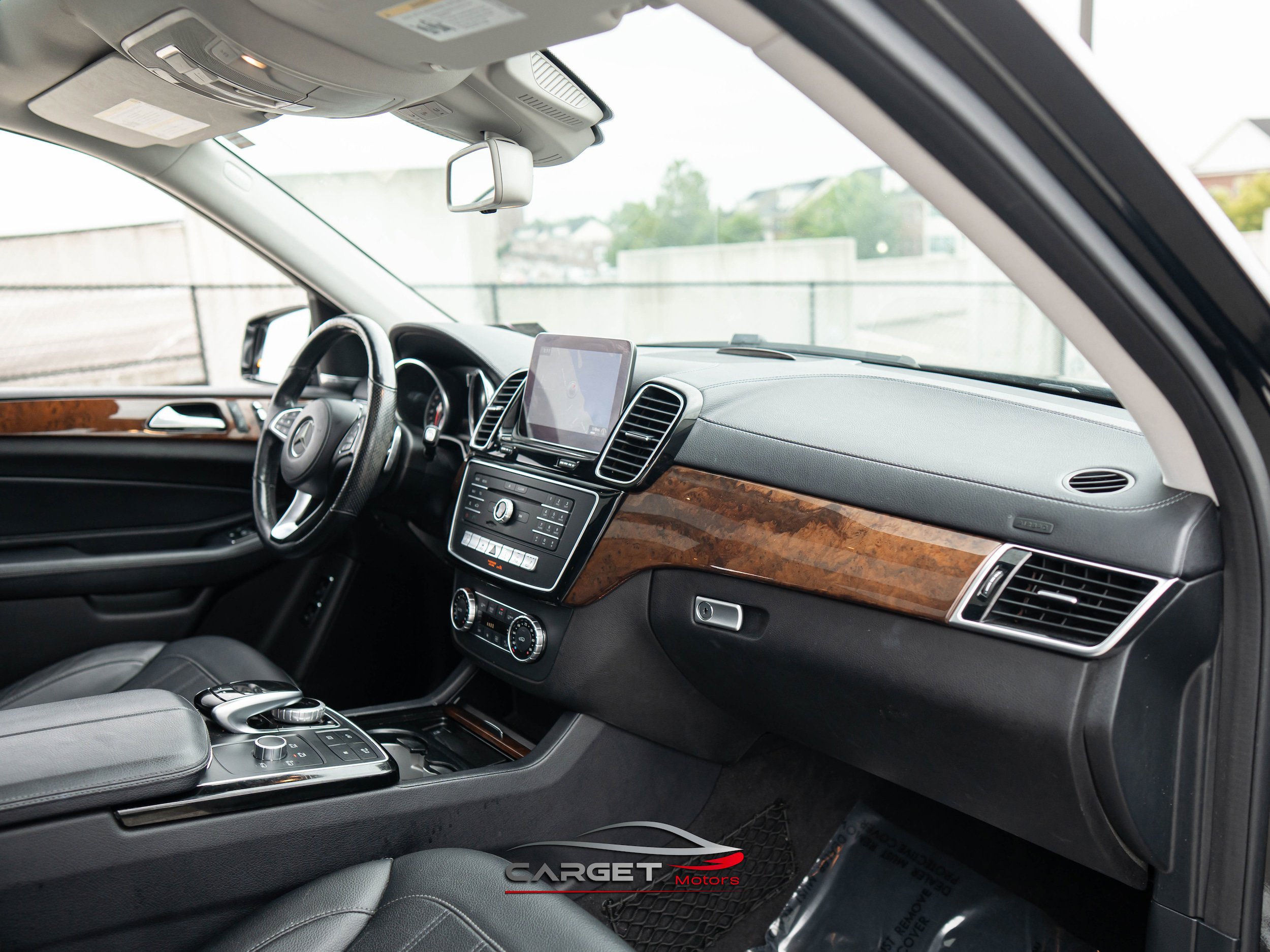 Used 2018 Mercedes-Benz GLS 450 4MATIC image 15