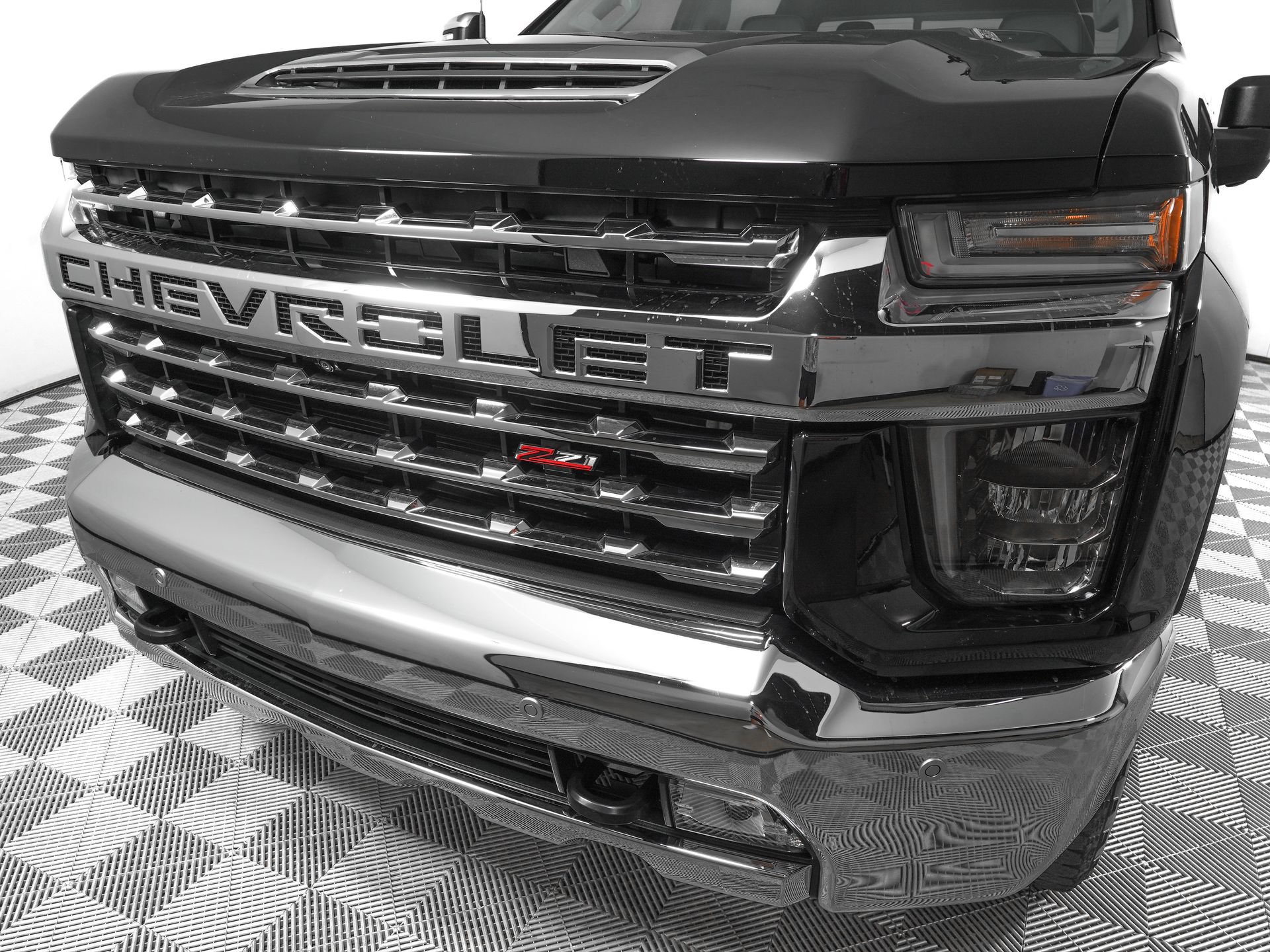 Used 2021 Chevrolet Silverado 2500 LTZ w/ LTZ Premium Package AWD/4WD image 27