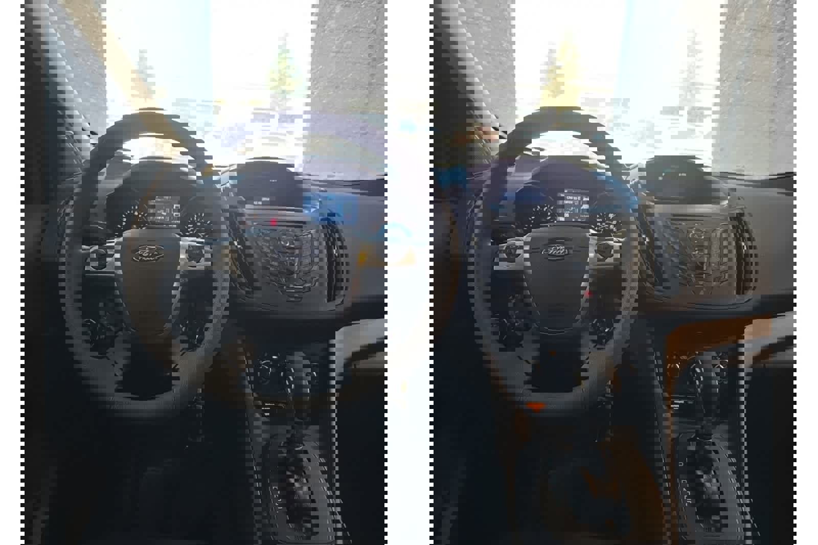 Used 2015 Ford Escape S image 17