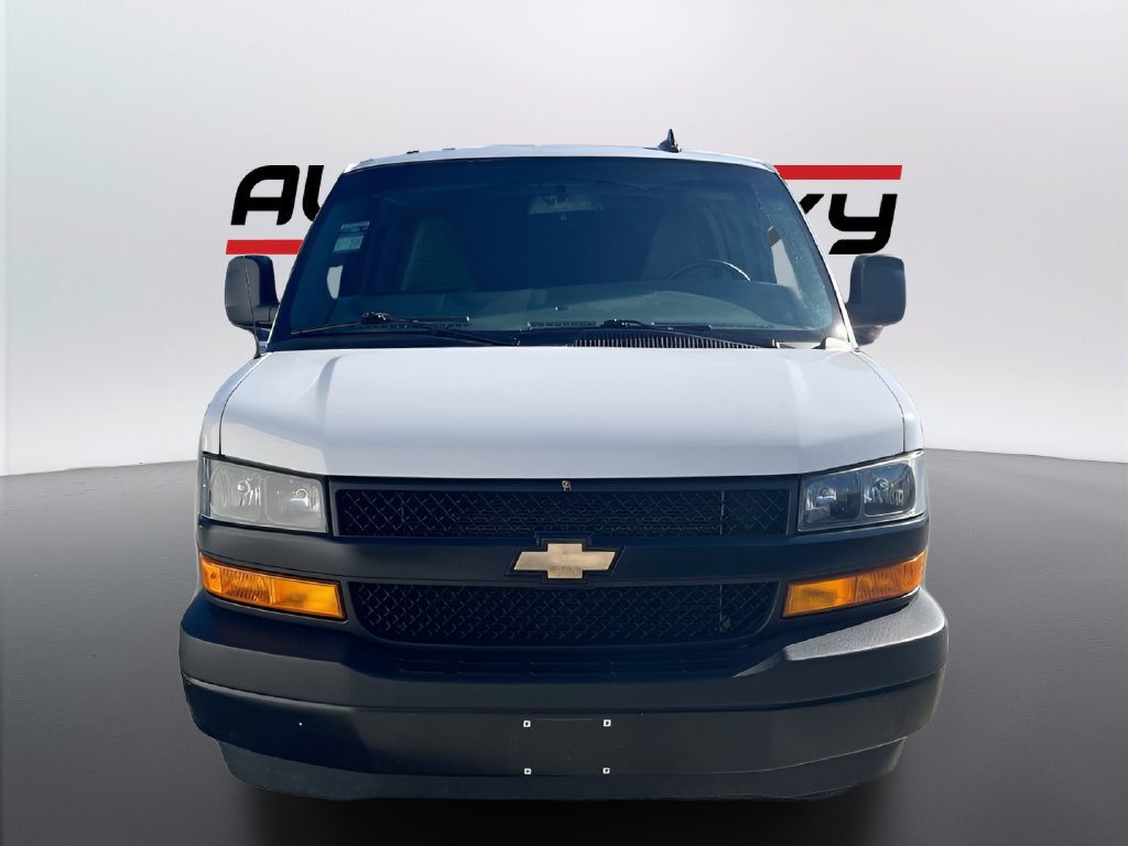 Used 2024 Chevrolet Express 2500 w/ Driver Convenience Package RWD image 2