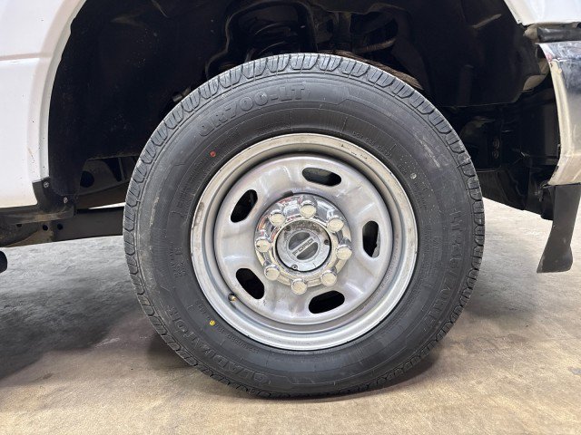 Used 2022 Ford F250 XL w/ Power Equipment Group AWD/4WD image 37