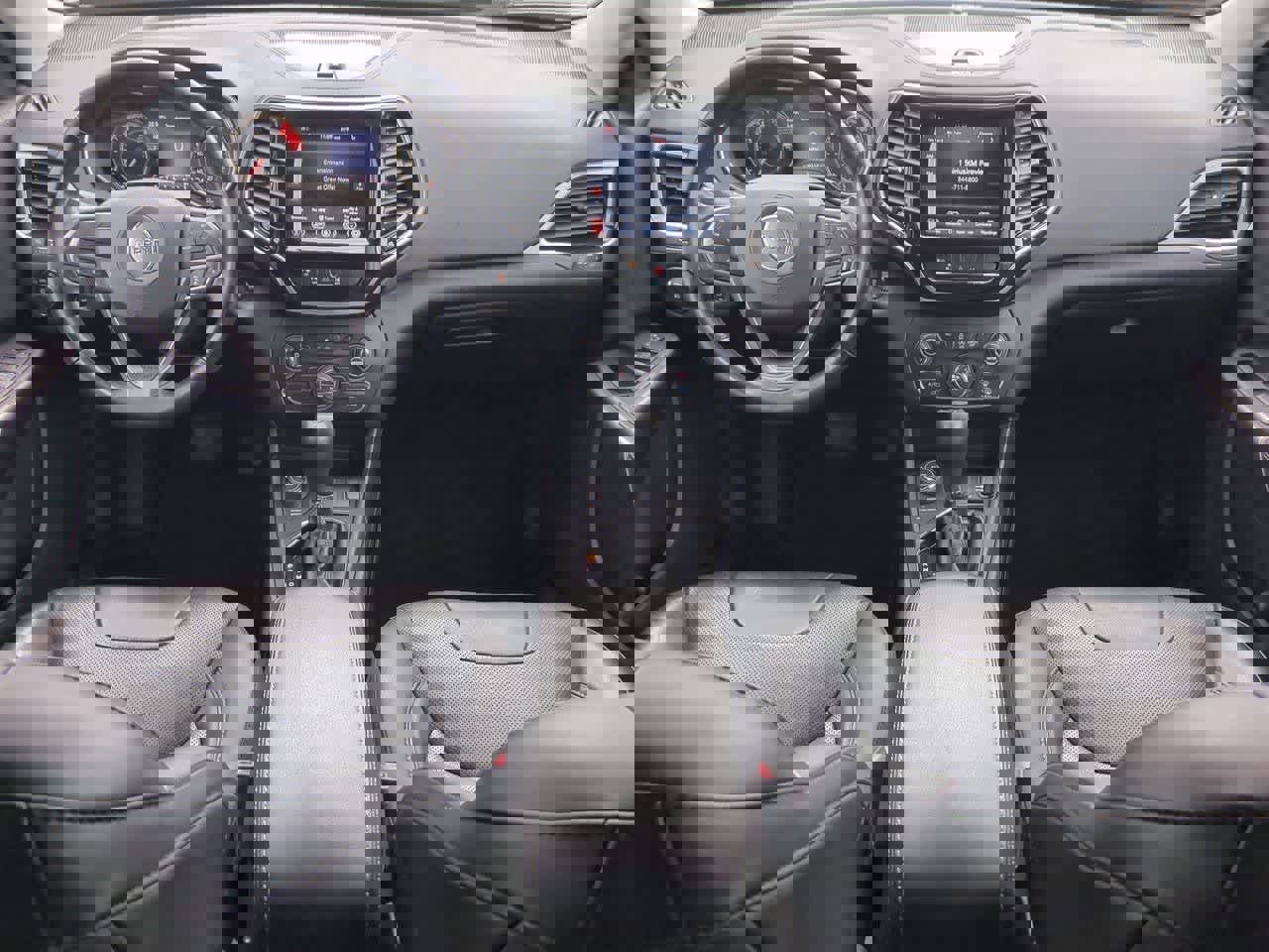 Used 2021 Jeep Cherokee Limited image 14