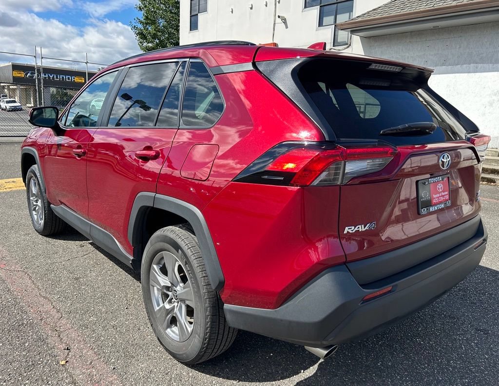 Certified 2025 Toyota RAV4 XLE w/ Convenience Package AWD/4WD image 7