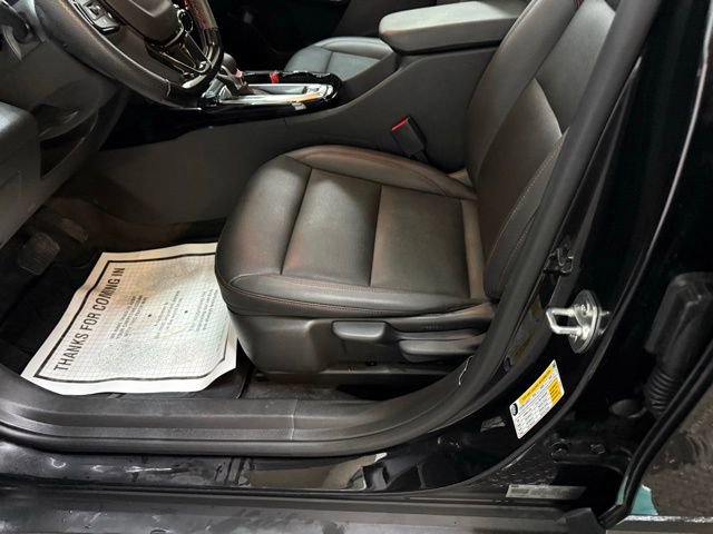 Certified 2025 Chevrolet Trax RS w/ Sunroof Package image 21