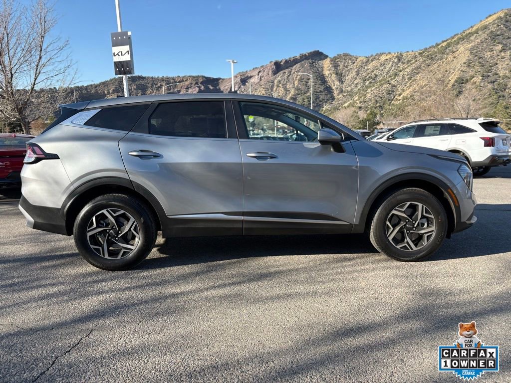 Certified 2025 Kia Sportage LX image 10