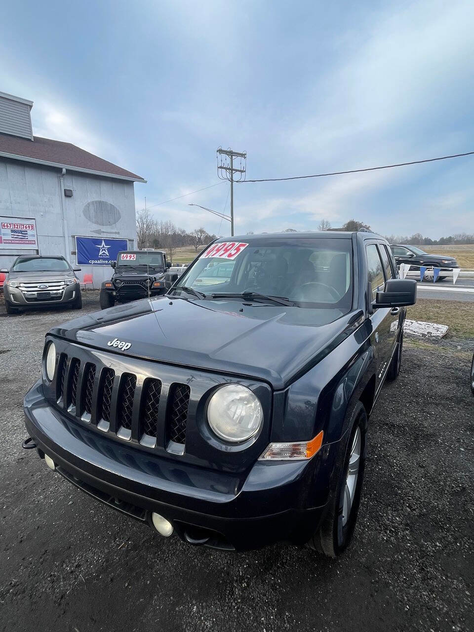 Used 2014 Jeep Patriot Latitude image 4
