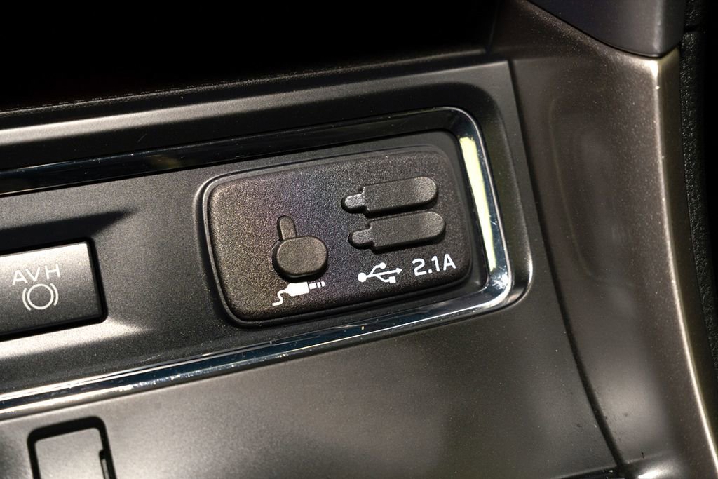 Used 2019 Subaru Ascent Premium image 19